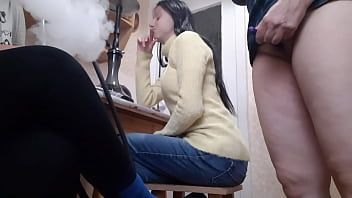 تشغيل قفز الجار أمامنا مع لعبتها الجنسية الجديدة حتى كانت تقذف - فتيات الوهم السحاقيات