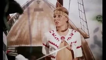 play Elodie delage permite que o capitão enfie o pau na buceta dela em uma peça de teatro