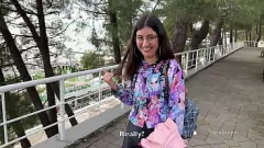 Abspielen Street Pickup Teen bekommt Gesicht und Sperma auf Brille