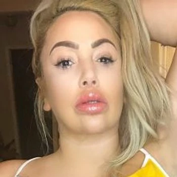 قناة Uptown Jenny