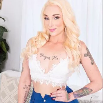Pornstar Alexis Andrews